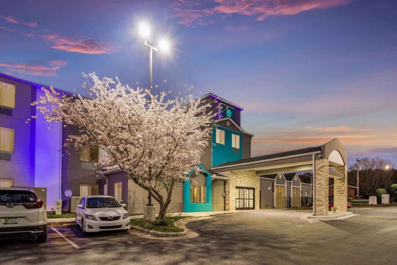 Clarion Pointe Wake Forest - Raleigh North Exterior foto