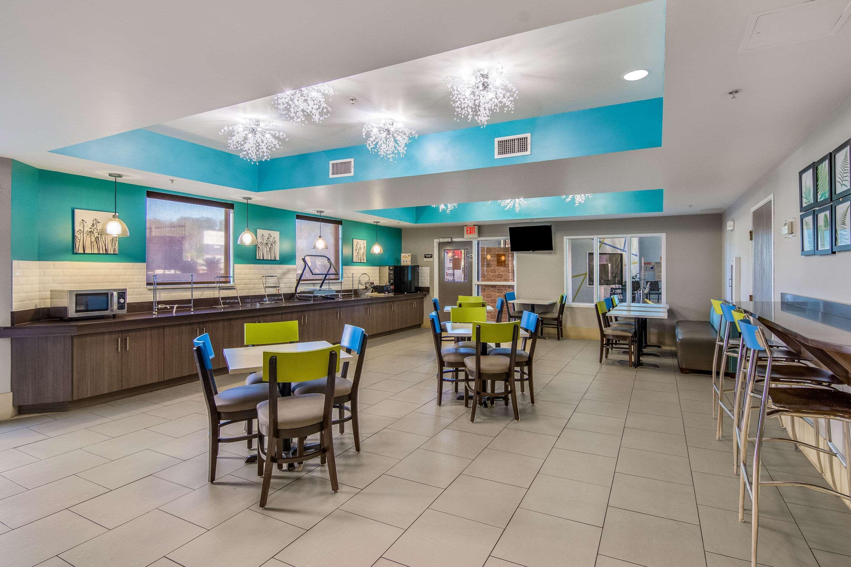 Clarion Pointe Wake Forest - Raleigh North Exterior foto